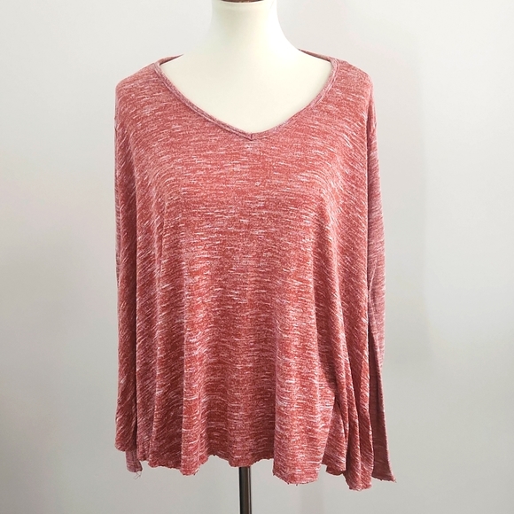 We The Free Oversized Top - Picture 1 of 7